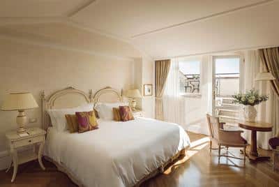 Villa Flora Room with Sea View and Balcony