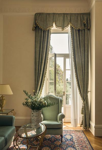 Villa Flora Family Room