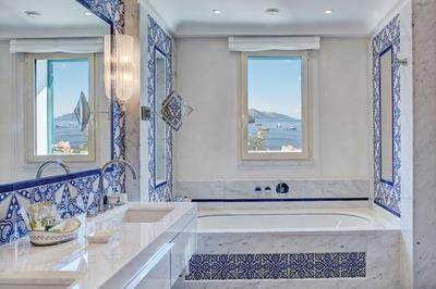 Executive Junior Suite