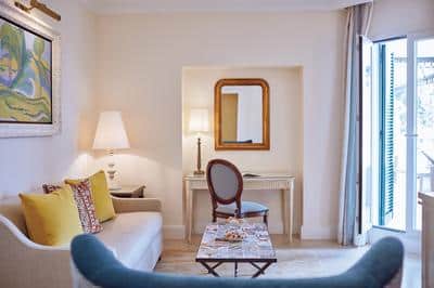 Exclusive Suite