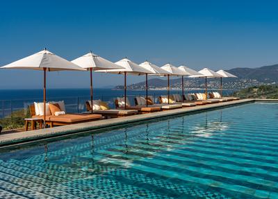Vista Swimming Pool