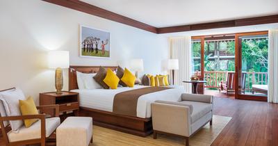 One Bedroom Poolside Suite
