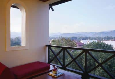 Mountain & Pool View Junior Suite