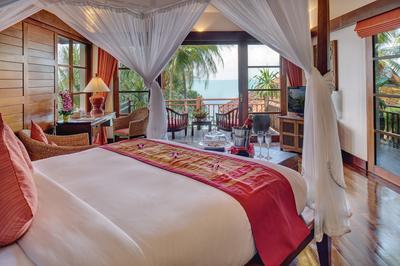 One Bedroom Oceanfront Pool Residence
