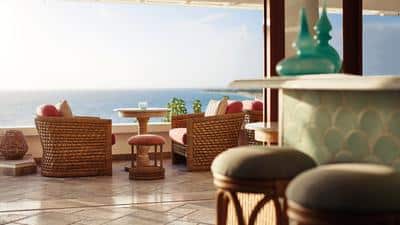 Baie Longue Bar