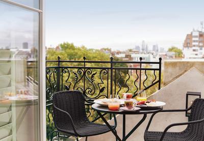 Penthouse Suite
