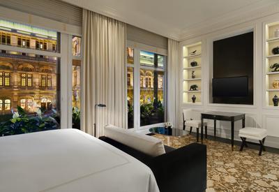 Grand Deluxe Room, 1 King