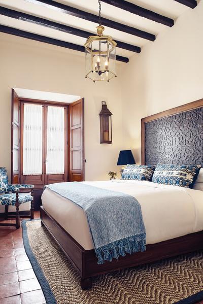 Deluxe Studio Suite