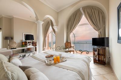 Vesuvio Master Suite
