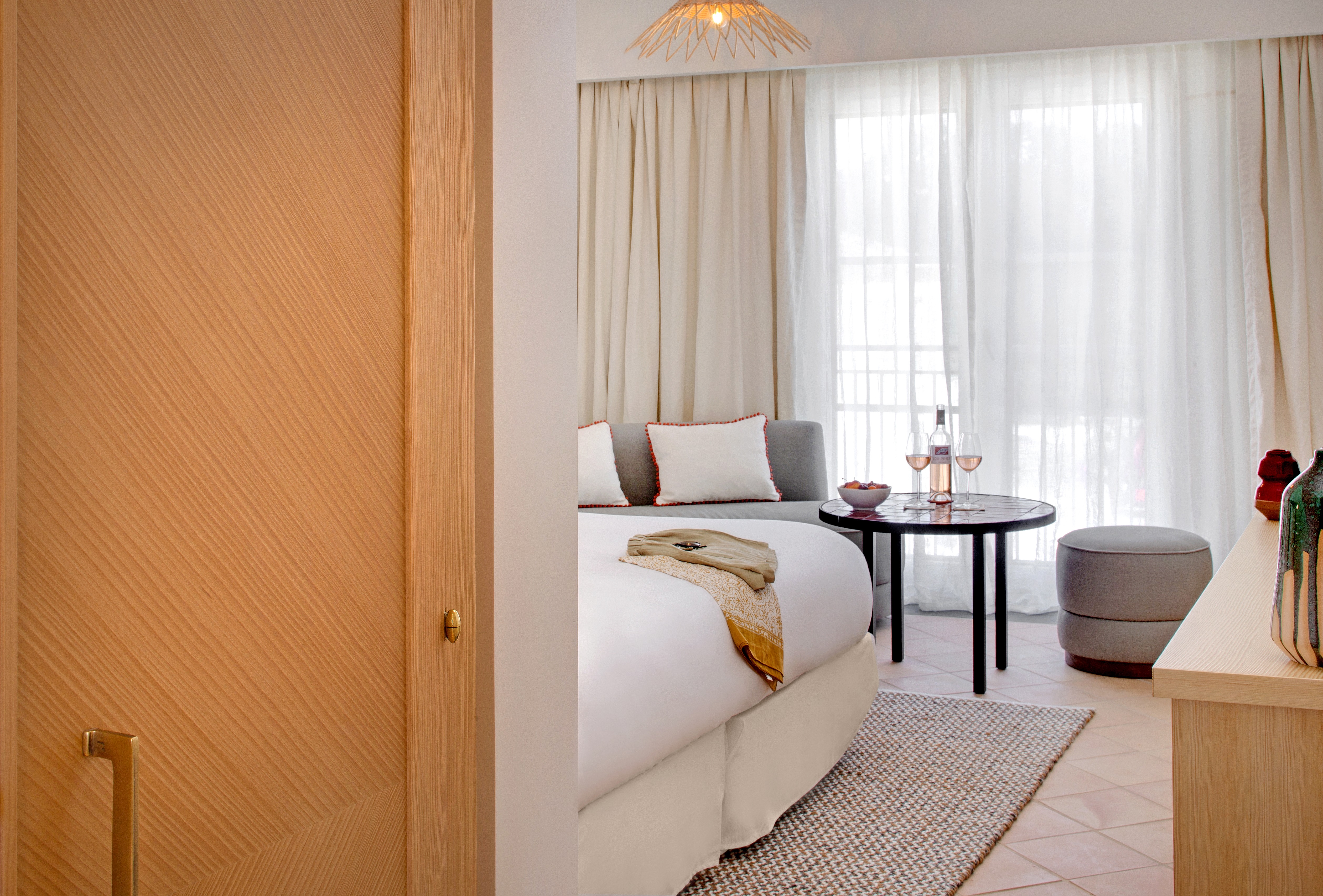 Guest room
