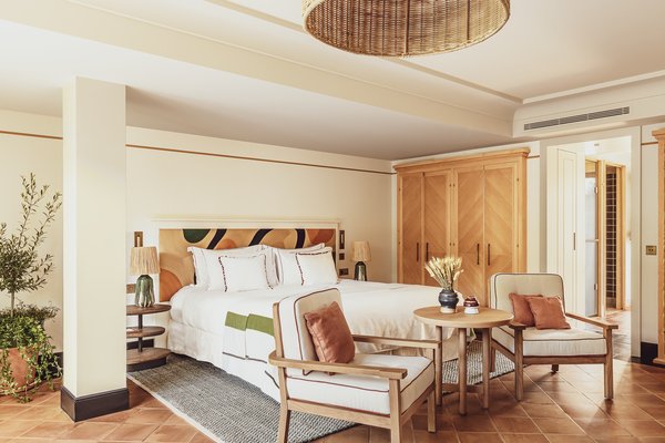 Guest room