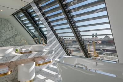 Loft Suite