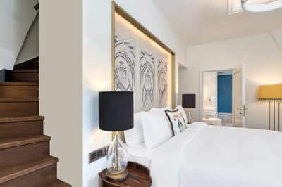 Crown Tower Suite