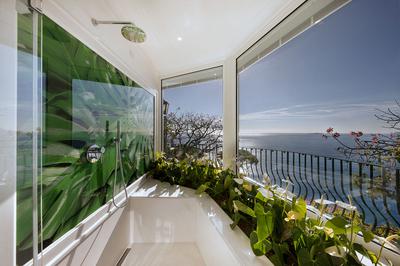Prestige Room