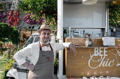 BeeChic Terrace Bar