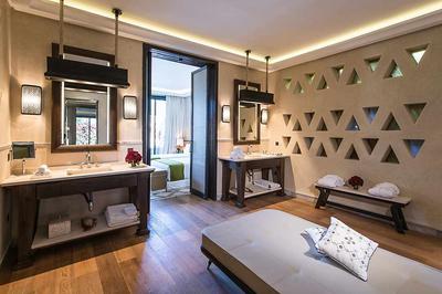 Infinity Pool Suite - 2 Bedrooms