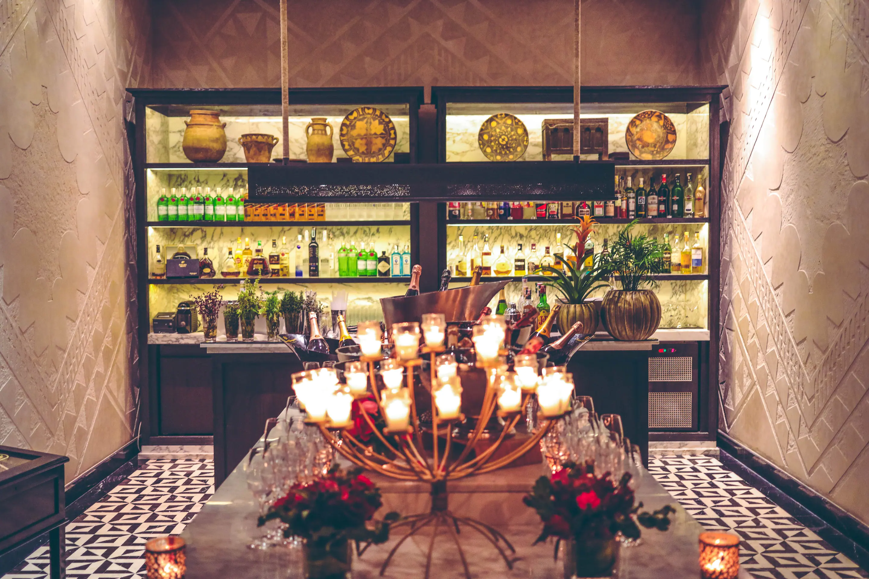 Shirvan Cafe Metisse Bar