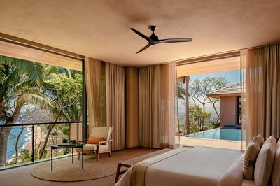 Ten-Bedroom Private Villa