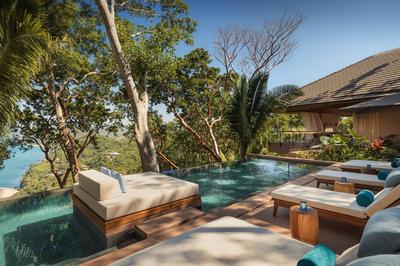 Five-Bedroom Private Villa