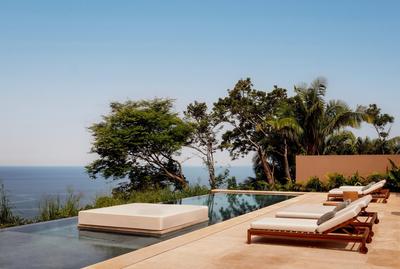 Eight-Bedroom Private Villa