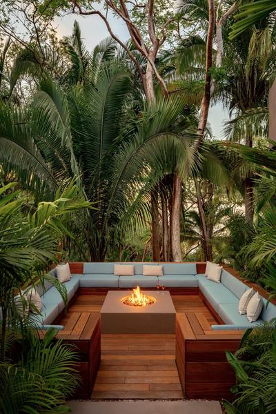 Ten-Bedroom Private Villa