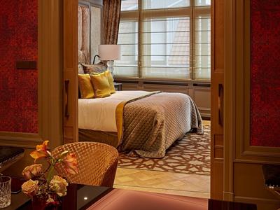Grand Terrace Suite