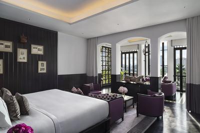 Premier Garden View Suite
