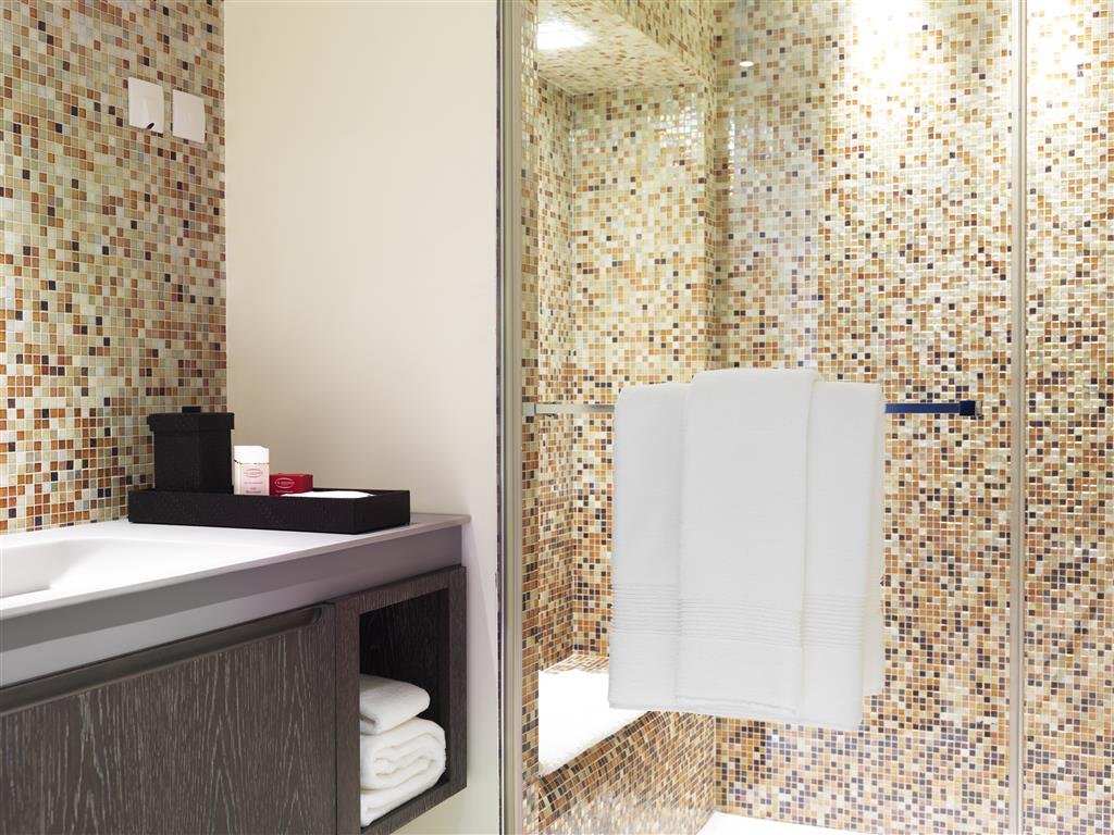 Walk-in shower