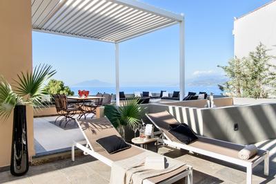 Pool Suite Sea View with Terrace