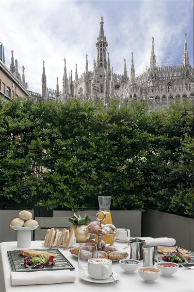 Deluxe Duomo View