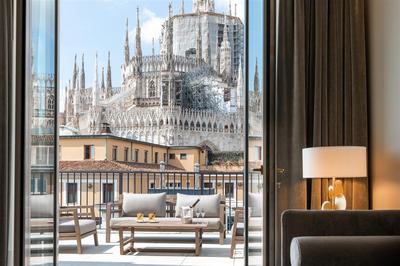 Penthouse Duplex Duomo View