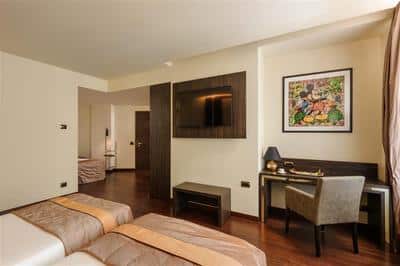 Grand Deluxe Room