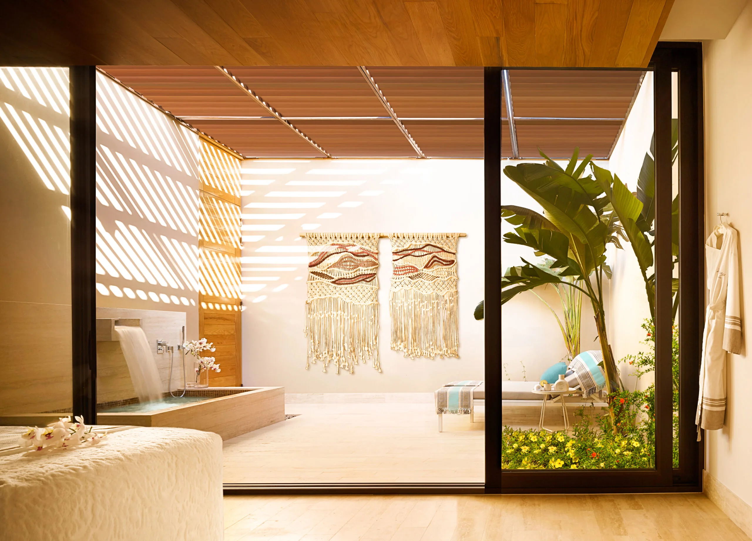 Spa Montage - Treatment Room