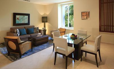 One Bedroom Governor Suite