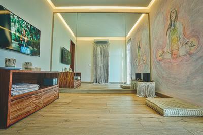 Ocean Front Meditation Suite - Adults Only Area
