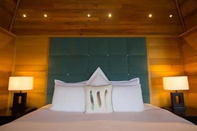 Luxury bed