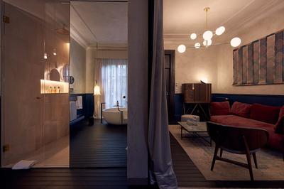 Premium Suite