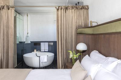Sky Suite
