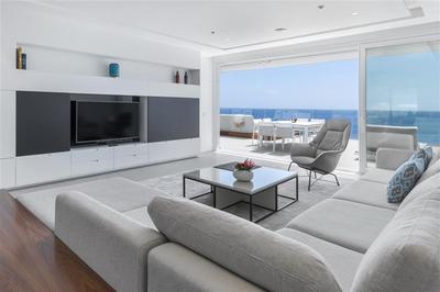 Royal Hideaway Corales Suites image