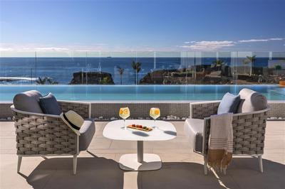 Royal Hideaway Corales Suites image