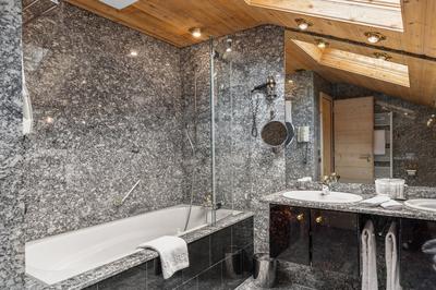 Chalet Suite