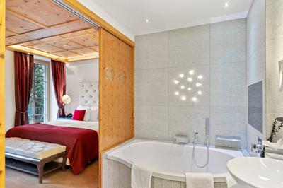 Superior One Bedroom Suite