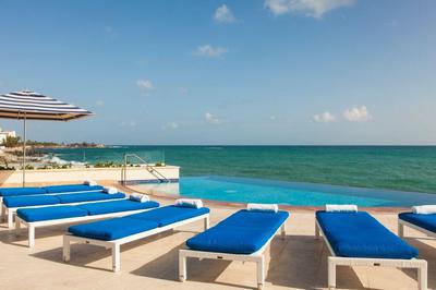 Infinity Pool