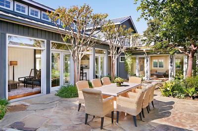 Courtyard Home with Hot Tub / Two Bedroom CourtyaCourtyard Home with Hot Tub / Two Bedroom Courtyard Home / Courtyard Home with Hot Tub / Three Bedroom Courtyard Homerd Home