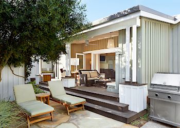 Carneros Residence