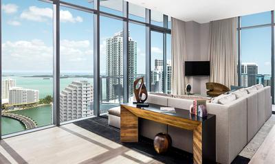 East Suite