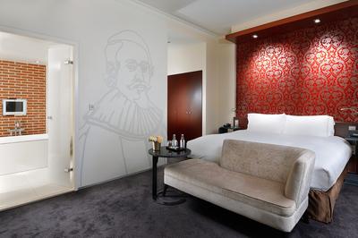 Prestige Suite