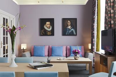 Canal House Suite