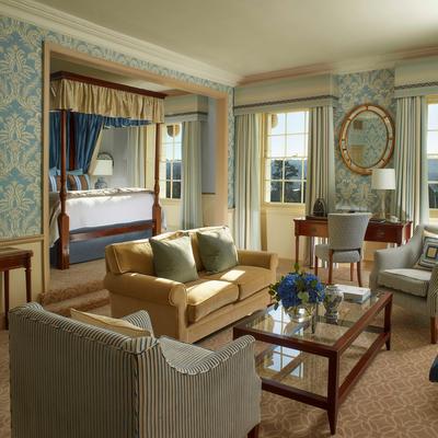 Deluxe Suites