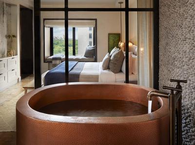 Greenhouse Suite
